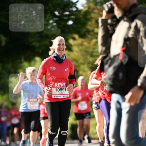 08.06.2024 - REWE Women's Run Dr. Thomas Lammeyer http://msf.ph/oto/6245179 09.06.2024 09:22:53 Laufen 10591 meine-sportfotos.de