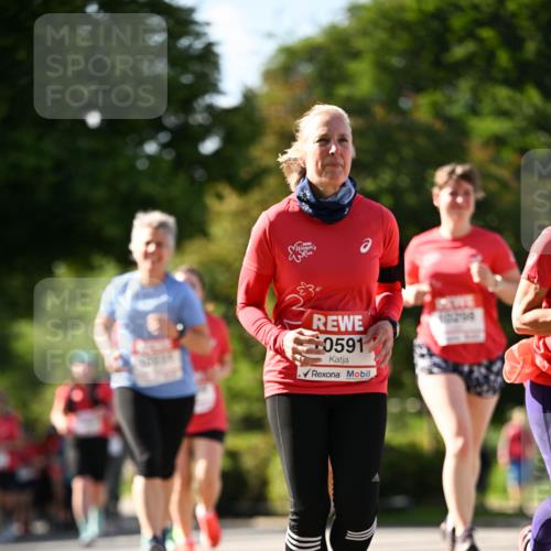 08.06.2024 - REWE Women's Run Dr. Thomas Lammeyer http://msf.ph/oto/6245189 09.06.2024 09:22:54 Laufen 0591 meine-sportfotos.de
