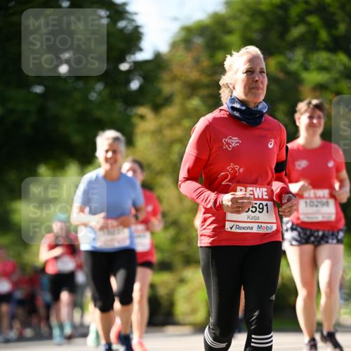 08.06.2024 - REWE Women's Run Dr. Thomas Lammeyer http://msf.ph/oto/6245191 09.06.2024 09:22:55 Laufen 591, 10298 meine-sportfotos.de