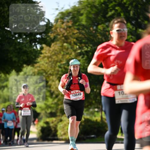 08.06.2024 - REWE Women's Run Dr. Thomas Lammeyer http://msf.ph/oto/6245220 09.06.2024 09:23:00 Laufen 10125, 10649, 10 meine-sportfotos.de