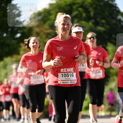 08.06.2024 - REWE Women's Run Dr. Thomas Lammeyer http://msf.ph/oto/6245306 09.06.2024 09:23:13 Laufen 575, 10516, 10311, 10246 meine-sportfotos.de