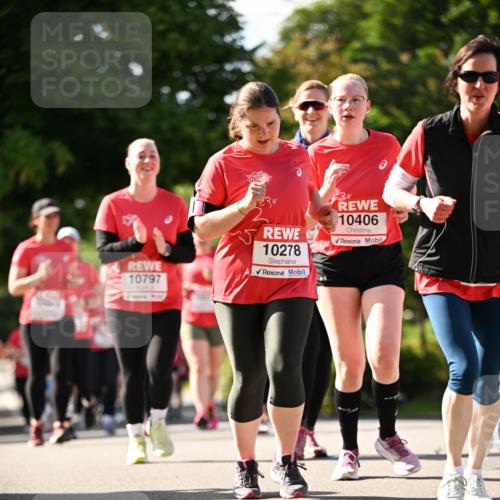 08.06.2024 - REWE Women's Run Dr. Thomas Lammeyer http://msf.ph/oto/6245378 09.06.2024 09:23:26 Laufen 10797, 10278, 10406 meine-sportfotos.de