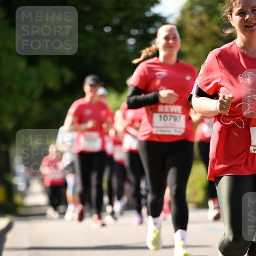 08.06.2024 - REWE Women's Run Dr. Thomas Lammeyer http://msf.ph/oto/6245387 09.06.2024 09:23:28 Laufen 10797 meine-sportfotos.de