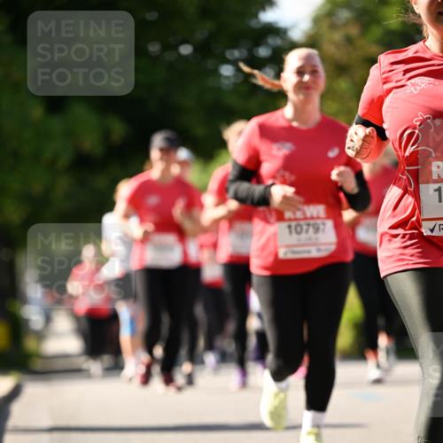 08.06.2024 - REWE Women's Run Dr. Thomas Lammeyer http://msf.ph/oto/6245388 09.06.2024 09:23:28 Laufen 10797, 1 meine-sportfotos.de