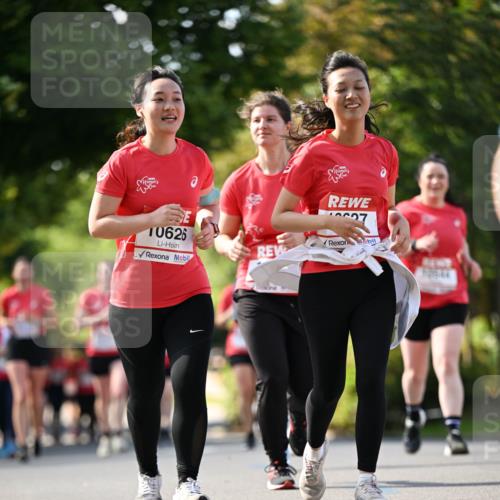 08.06.2024 - REWE Women's Run Dr. Thomas Lammeyer http://msf.ph/oto/6245438 09.06.2024 09:23:36 Laufen 10626, 7 meine-sportfotos.de