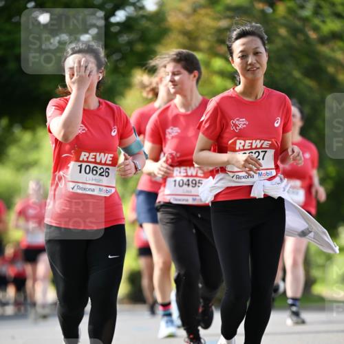 08.06.2024 - REWE Women's Run Dr. Thomas Lammeyer http://msf.ph/oto/6245444 09.06.2024 09:23:37 Laufen 10626, 10495, 27 meine-sportfotos.de