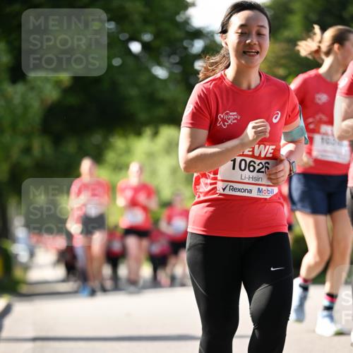 08.06.2024 - REWE Women's Run Dr. Thomas Lammeyer http://msf.ph/oto/6245455 09.06.2024 09:23:39 Laufen 10626 meine-sportfotos.de