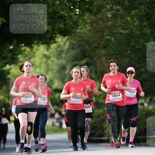 08.06.2024 - REWE Women's Run Dr. Thomas Lammeyer http://msf.ph/oto/6245509 09.06.2024 09:23:49 Laufen 0451, 10607, 59, 10644, 0064, 5047 meine-sportfotos.de