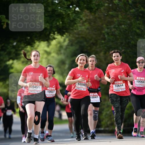 08.06.2024 - REWE Women's Run Dr. Thomas Lammeyer http://msf.ph/oto/6245515 09.06.2024 09:23:50 Laufen 0451, 10607, 10597, 10047, 10644, 10064 meine-sportfotos.de