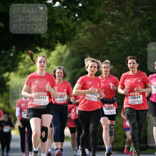 08.06.2024 - REWE Women's Run Dr. Thomas Lammeyer http://msf.ph/oto/6245521 09.06.2024 09:23:51 Laufen 0451, 0607, 597, 10047, 10644, 10 meine-sportfotos.de