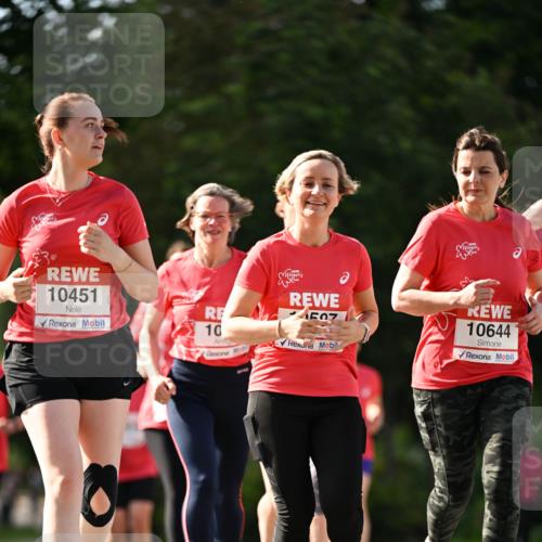 08.06.2024 - REWE Women's Run Dr. Thomas Lammeyer http://msf.ph/oto/6245534 09.06.2024 09:23:54 Laufen 10451, 10, 507, 10644 meine-sportfotos.de