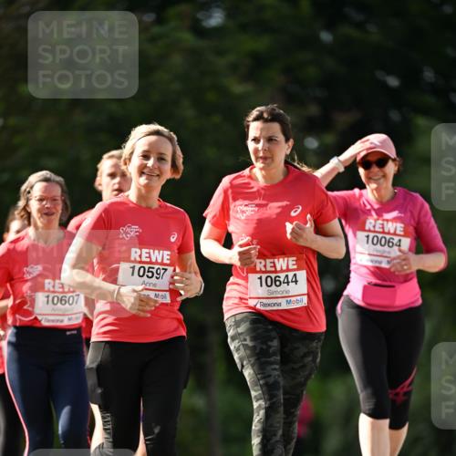 08.06.2024 - REWE Women's Run Dr. Thomas Lammeyer http://msf.ph/oto/6245536 09.06.2024 09:23:54 Laufen 10607, 10644, 10597, 10064 meine-sportfotos.de