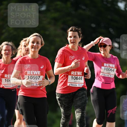 08.06.2024 - REWE Women's Run Dr. Thomas Lammeyer http://msf.ph/oto/6245538 09.06.2024 09:23:54 Laufen 10, 10597, 10644, 10064 meine-sportfotos.de