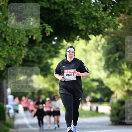 08.06.2024 - REWE Women's Run Dr. Thomas Lammeyer http://msf.ph/oto/6245624 09.06.2024 09:24:05 Laufen 10015 meine-sportfotos.de