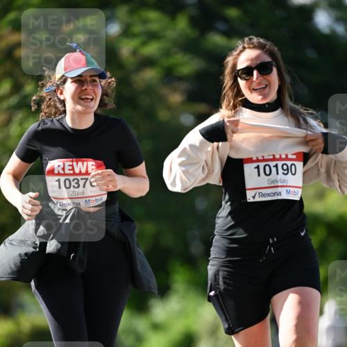 08.06.2024 - REWE Women's Run Dr. Thomas Lammeyer http://msf.ph/oto/6245687 09.06.2024 09:24:24 Laufen 10376, 10190 meine-sportfotos.de