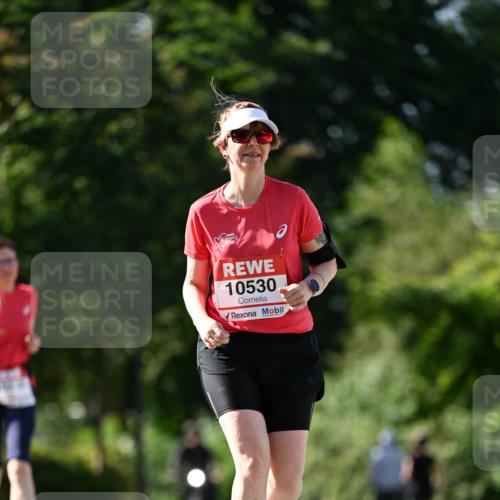08.06.2024 - REWE Women's Run Dr. Thomas Lammeyer http://msf.ph/oto/6245702 09.06.2024 09:24:28 Laufen 10530 meine-sportfotos.de