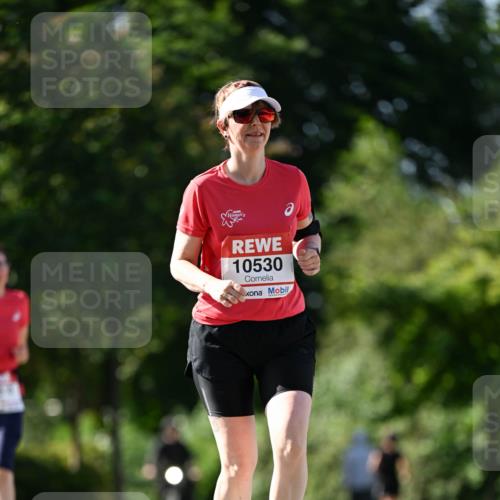 08.06.2024 - REWE Women's Run Dr. Thomas Lammeyer http://msf.ph/oto/6245704 09.06.2024 09:24:28 Laufen 10530 meine-sportfotos.de
