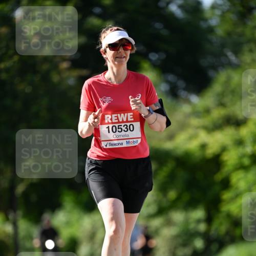 08.06.2024 - REWE Women's Run Dr. Thomas Lammeyer http://msf.ph/oto/6245708 09.06.2024 09:24:29 Laufen 10530 meine-sportfotos.de