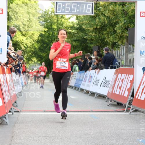 08.06.2024 - REWE Women's Run Strokosch-Dieckow http://msf.ph/oto/6245734 09.06.2024 09:55:47 Ziel 10312, 10774 meine-sportfotos.de