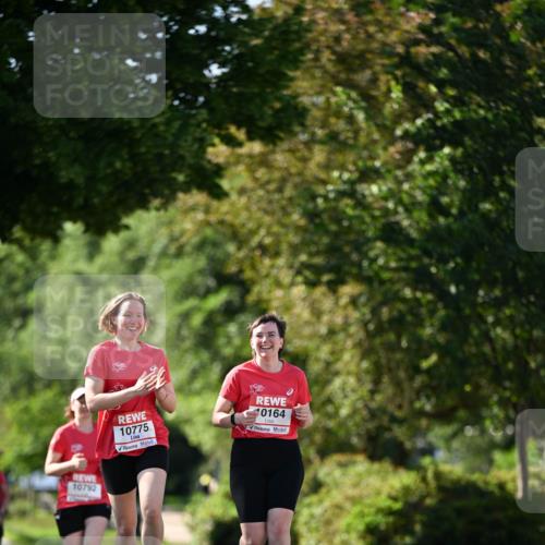 08.06.2024 - REWE Women's Run Dr. Thomas Lammeyer http://msf.ph/oto/6245756 09.06.2024 09:24:39 Laufen 10792, 10775, 0164 meine-sportfotos.de