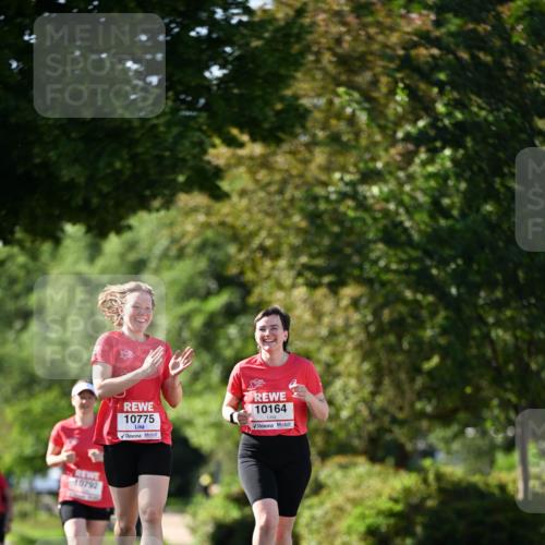 08.06.2024 - REWE Women's Run Dr. Thomas Lammeyer http://msf.ph/oto/6245758 09.06.2024 09:24:39 Laufen 10792, 10775, 10164 meine-sportfotos.de