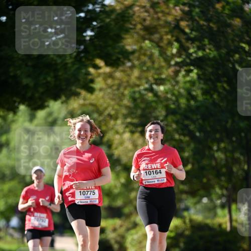 08.06.2024 - REWE Women's Run Dr. Thomas Lammeyer http://msf.ph/oto/6245774 09.06.2024 09:24:40 Laufen 10792, 10775, 10164 meine-sportfotos.de
