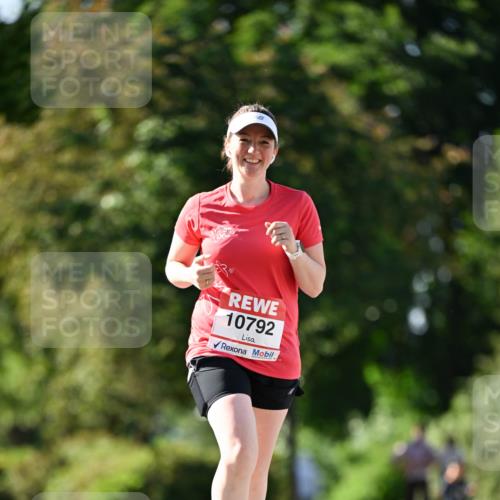 08.06.2024 - REWE Women's Run Dr. Thomas Lammeyer http://msf.ph/oto/6245820 09.06.2024 09:24:46 Laufen 10792 meine-sportfotos.de