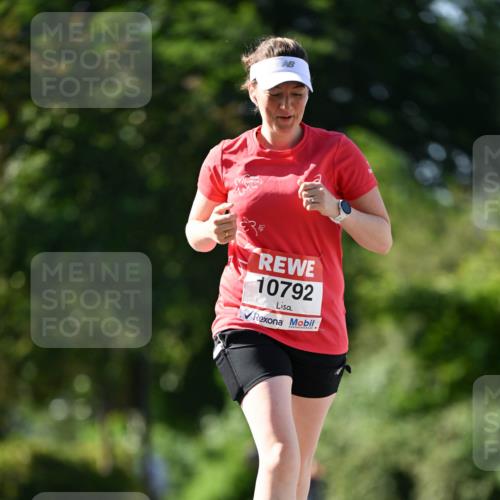 08.06.2024 - REWE Women's Run Dr. Thomas Lammeyer http://msf.ph/oto/6245829 09.06.2024 09:24:47 Laufen 10792 meine-sportfotos.de