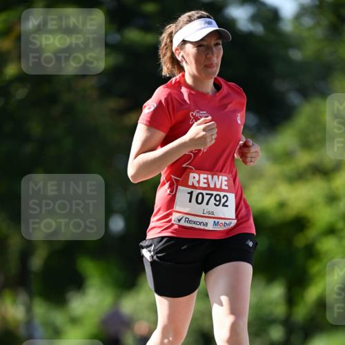 08.06.2024 - REWE Women's Run Dr. Thomas Lammeyer http://msf.ph/oto/6245833 09.06.2024 09:24:48 Laufen 10792 meine-sportfotos.de