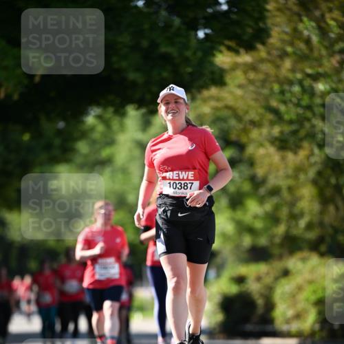 08.06.2024 - REWE Women's Run Dr. Thomas Lammeyer http://msf.ph/oto/6245853 09.06.2024 09:24:51 Laufen 10387 meine-sportfotos.de