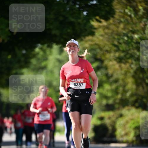 08.06.2024 - REWE Women's Run Dr. Thomas Lammeyer http://msf.ph/oto/6245855 09.06.2024 09:24:51 Laufen 10387 meine-sportfotos.de