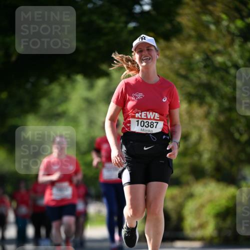 08.06.2024 - REWE Women's Run Dr. Thomas Lammeyer http://msf.ph/oto/6245867 09.06.2024 09:24:52 Laufen 10387 meine-sportfotos.de