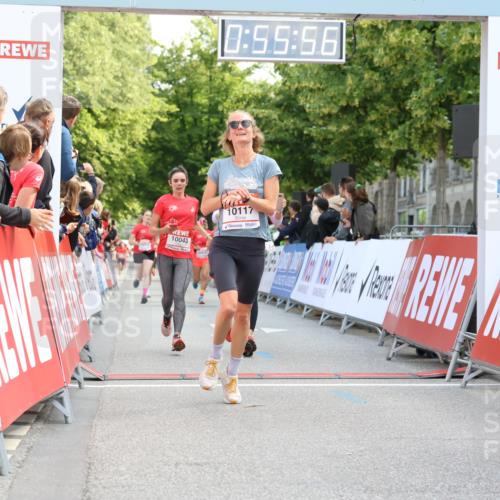 08.06.2024 - REWE Women's Run Strokosch-Dieckow http://msf.ph/oto/6245869 09.06.2024 09:56:25 Ziel 10029, 10030, 10043, 10117, 10441, 10442, 10528, 10755 meine-sportfotos.de