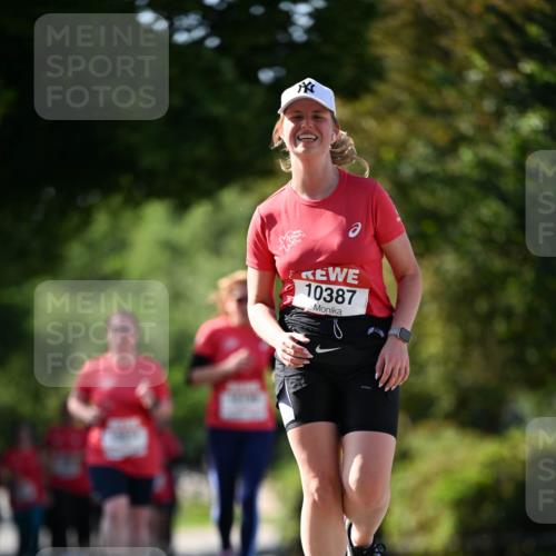 08.06.2024 - REWE Women's Run Dr. Thomas Lammeyer http://msf.ph/oto/6245871 09.06.2024 09:24:53 Laufen 10387 meine-sportfotos.de