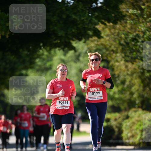 08.06.2024 - REWE Women's Run Dr. Thomas Lammeyer http://msf.ph/oto/6245885 09.06.2024 09:24:55 Laufen 10654, 10199 meine-sportfotos.de
