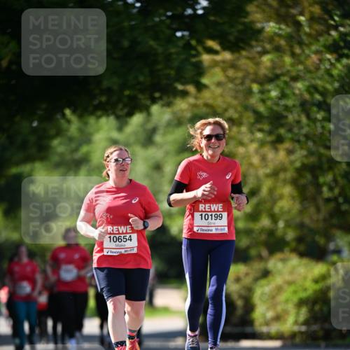 08.06.2024 - REWE Women's Run Dr. Thomas Lammeyer http://msf.ph/oto/6245889 09.06.2024 09:24:55 Laufen 10654, 10199 meine-sportfotos.de