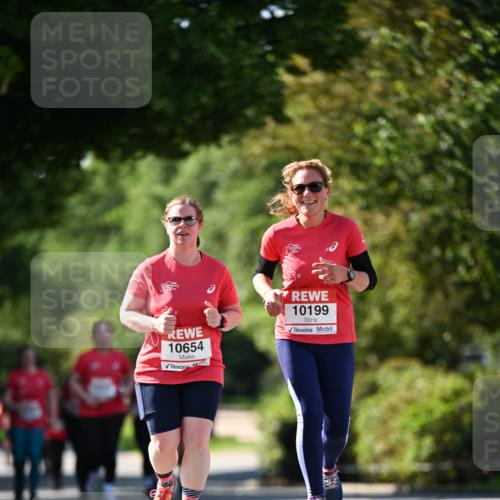 08.06.2024 - REWE Women's Run Dr. Thomas Lammeyer http://msf.ph/oto/6245893 09.06.2024 09:24:55 Laufen 10654, 10199 meine-sportfotos.de