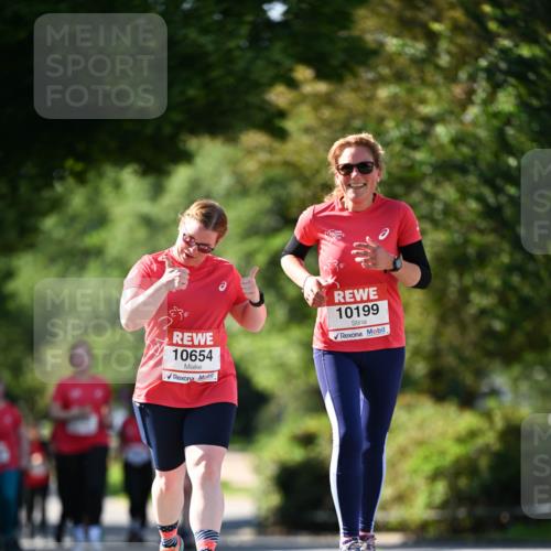 08.06.2024 - REWE Women's Run Dr. Thomas Lammeyer http://msf.ph/oto/6245900 09.06.2024 09:24:56 Laufen 10654, 10199 meine-sportfotos.de
