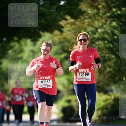 08.06.2024 - REWE Women's Run Dr. Thomas Lammeyer http://msf.ph/oto/6245903 09.06.2024 09:24:56 Laufen 10654, 10199 meine-sportfotos.de