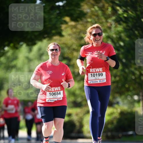 08.06.2024 - REWE Women's Run Dr. Thomas Lammeyer http://msf.ph/oto/6245908 09.06.2024 09:24:57 Laufen 10654, 10199 meine-sportfotos.de