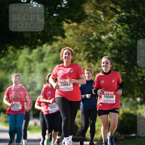 08.06.2024 - REWE Women's Run Dr. Thomas Lammeyer http://msf.ph/oto/6245946 09.06.2024 09:25:04 Laufen 0160, 10082, 10662, 10098 meine-sportfotos.de