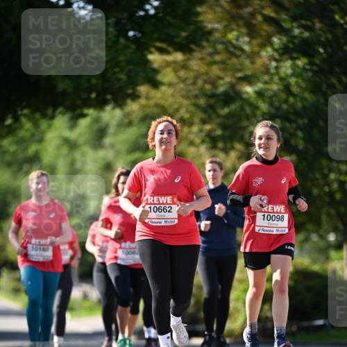 08.06.2024 - REWE Women's Run Dr. Thomas Lammeyer http://msf.ph/oto/6245948 09.06.2024 09:25:04 Laufen 10160, 1008, 10662, 10098 meine-sportfotos.de