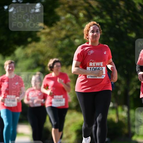 08.06.2024 - REWE Women's Run Dr. Thomas Lammeyer http://msf.ph/oto/6245970 09.06.2024 09:25:07 Laufen 10662 meine-sportfotos.de