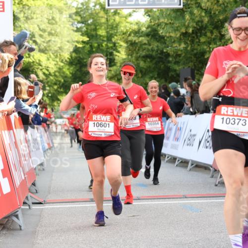 08.06.2024 - REWE Women's Run Strokosch-Dieckow http://msf.ph/oto/6246004 09.06.2024 09:56:46 Ziel 10283, 10347, 10354, 10373, 10601, 10715, 10744 meine-sportfotos.de