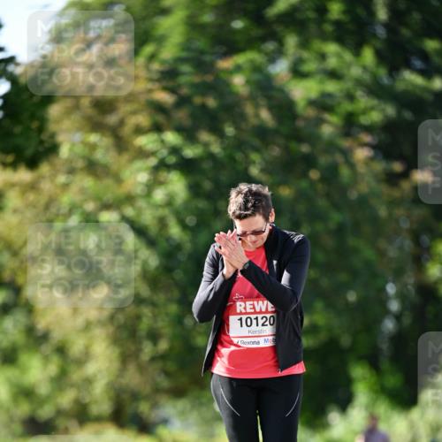 08.06.2024 - REWE Women's Run Dr. Thomas Lammeyer http://msf.ph/oto/6246031 09.06.2024 09:25:20 Laufen 10120 meine-sportfotos.de