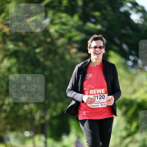 08.06.2024 - REWE Women's Run Dr. Thomas Lammeyer http://msf.ph/oto/6246045 09.06.2024 09:25:21 Laufen 120 meine-sportfotos.de