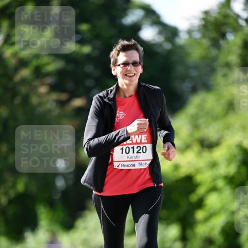 08.06.2024 - REWE Women's Run Dr. Thomas Lammeyer http://msf.ph/oto/6246051 09.06.2024 09:25:22 Laufen 10120 meine-sportfotos.de