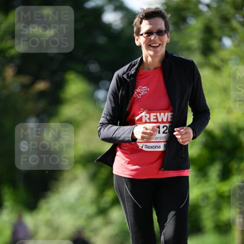 08.06.2024 - REWE Women's Run Dr. Thomas Lammeyer http://msf.ph/oto/6246058 09.06.2024 09:25:23 Laufen 120 meine-sportfotos.de