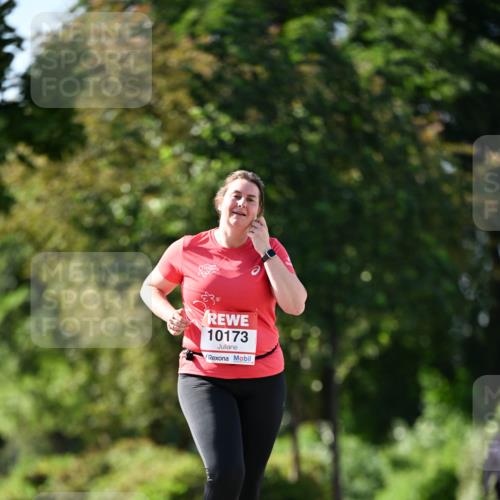 08.06.2024 - REWE Women's Run Dr. Thomas Lammeyer http://msf.ph/oto/6246070 09.06.2024 09:25:25 Laufen 10173 meine-sportfotos.de