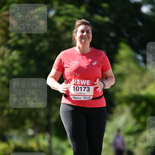 08.06.2024 - REWE Women's Run Dr. Thomas Lammeyer http://msf.ph/oto/6246090 09.06.2024 09:25:26 Laufen 10173 meine-sportfotos.de